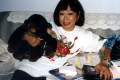 098-1994-Christmas-at-home