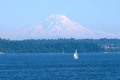 046-Mt-Rainier-view-from-ferry